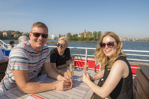 Vuokraa laiva tai juhlatila. Parhaat ajankohdat myydään nyt